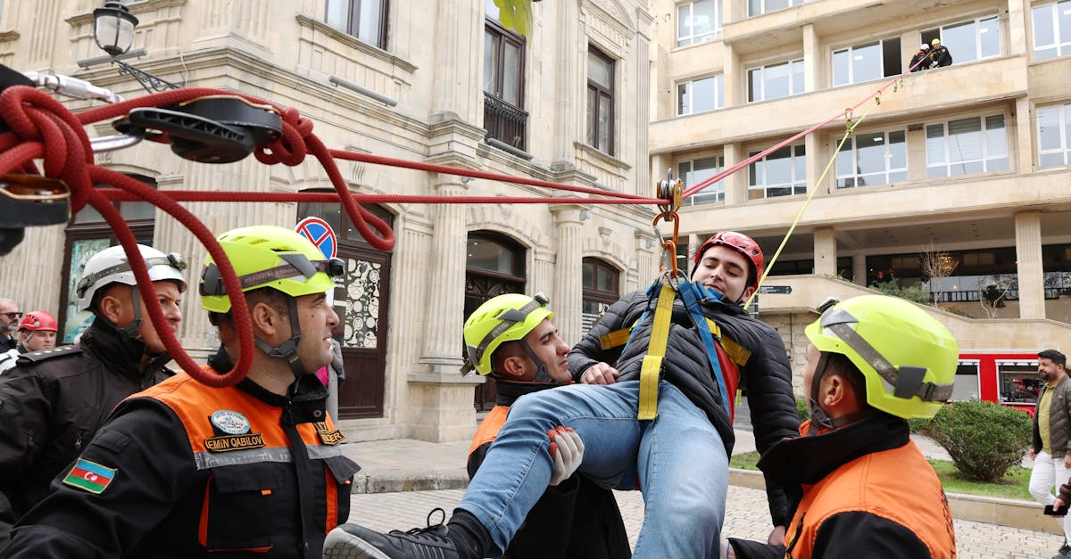 实名手机卡出售：男生头像购买平台