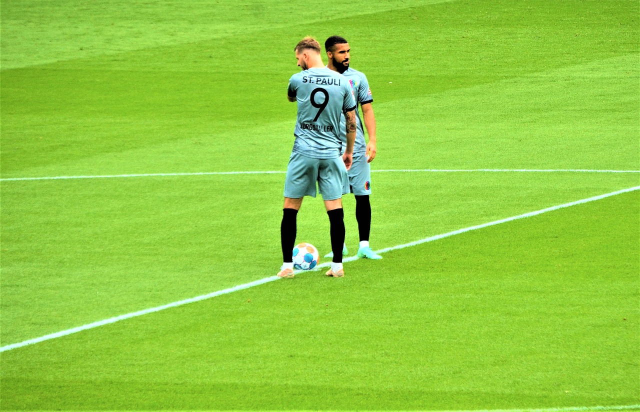 阿里云国际站实名账号：趣接单平台代理