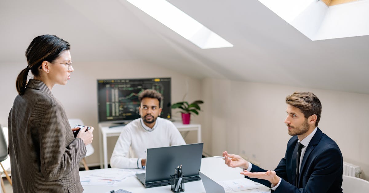 国内微信号:华纳公司平台开户咨询