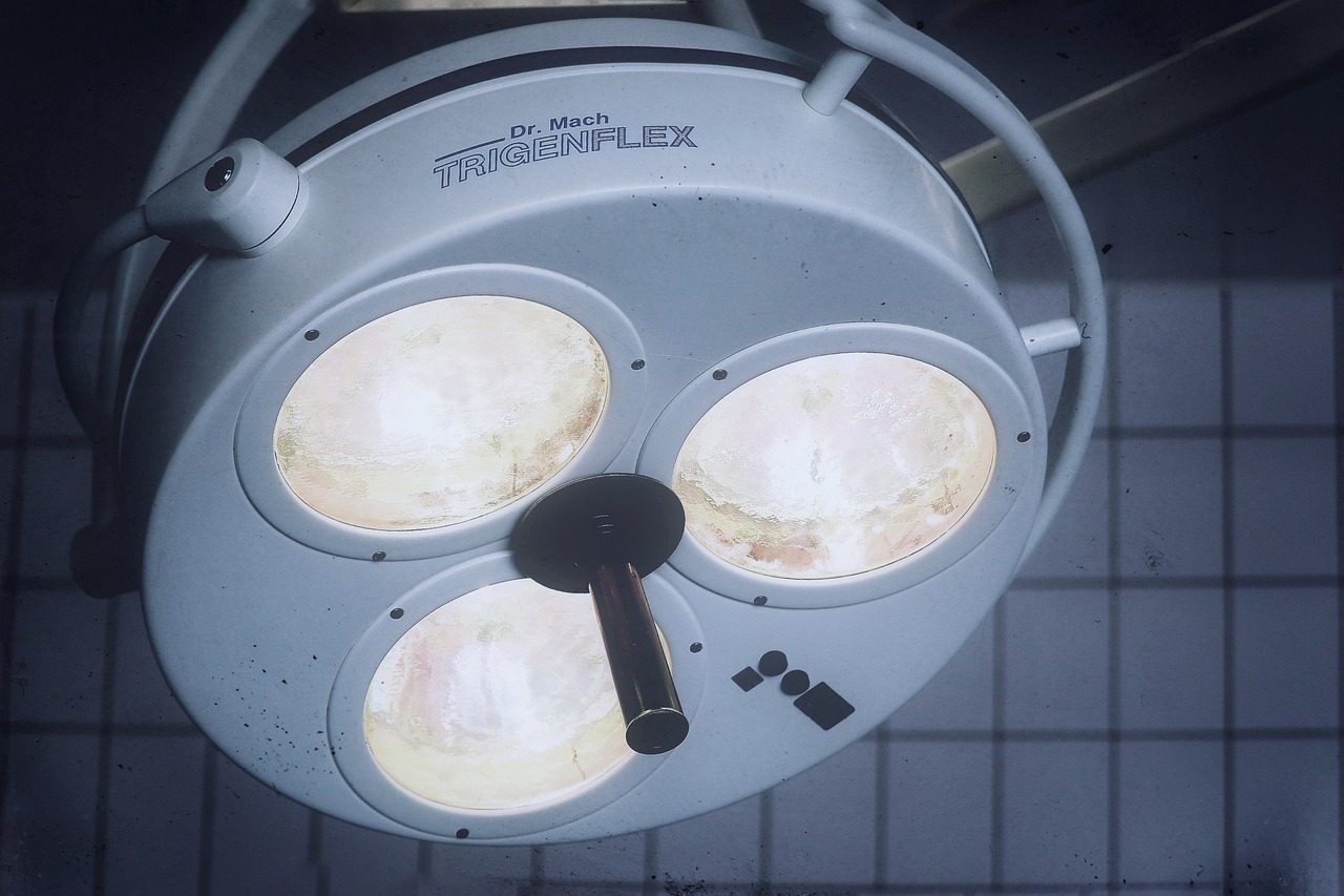 小米手机卡实名账号：微软账号可以用邮箱注册吗