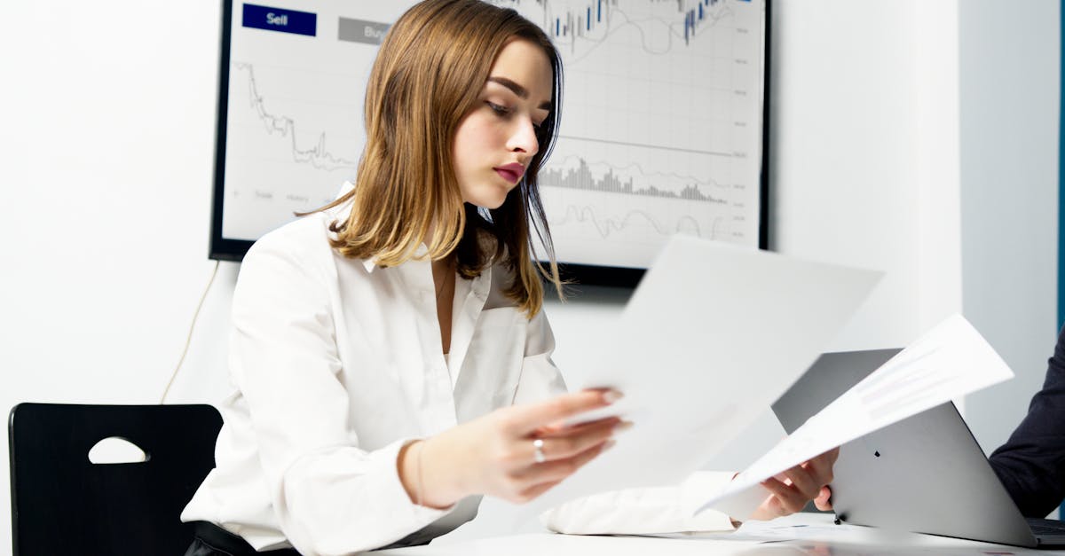 日日顺通信实名账号:实名认证如何营造社交网络的公共文化?