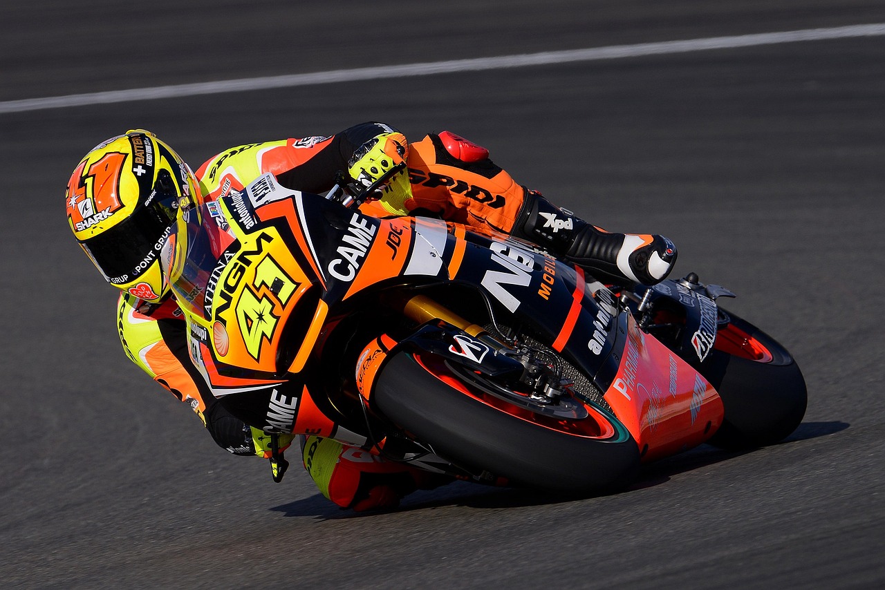 阿里通讯实名账号：短信通知如何改善酒店业务流程？